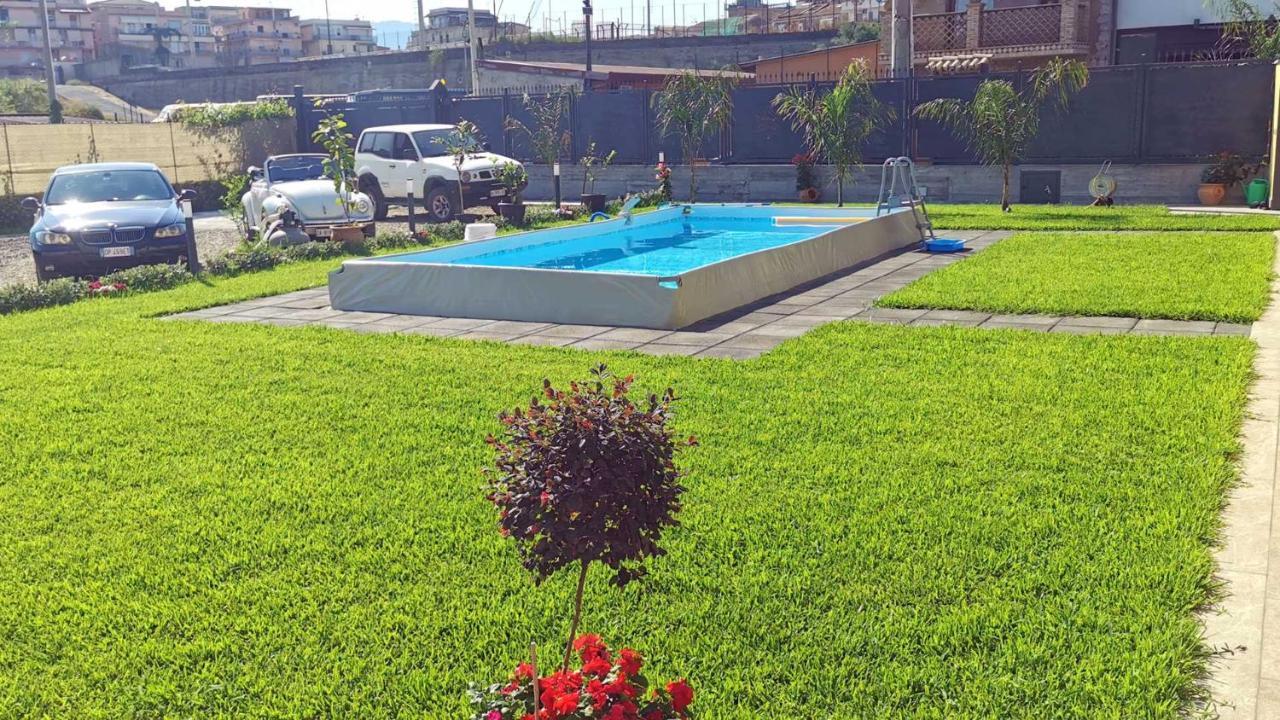 La Villa Trinacria จีอาร์ดีนี นักซอส ภายนอก รูปภาพ